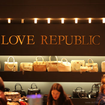 Рекламное оформление бутика Love Republic
